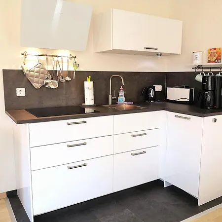 Haus Bernstein 4 アパート *